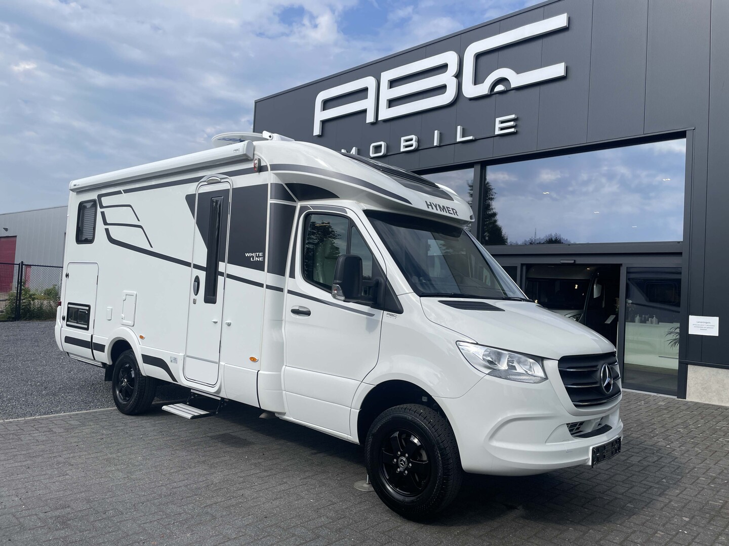 Hymer B Mc T Whiteline Te Koop Bij Abc Mobile Hymer Dealer Belgi